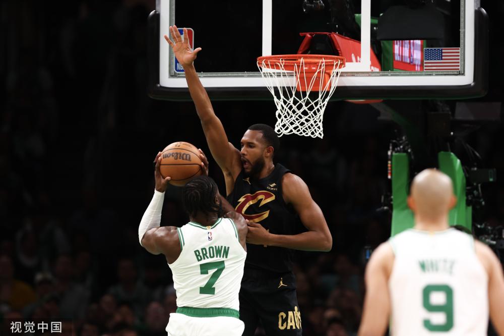 更吸引了新 更吸引了新