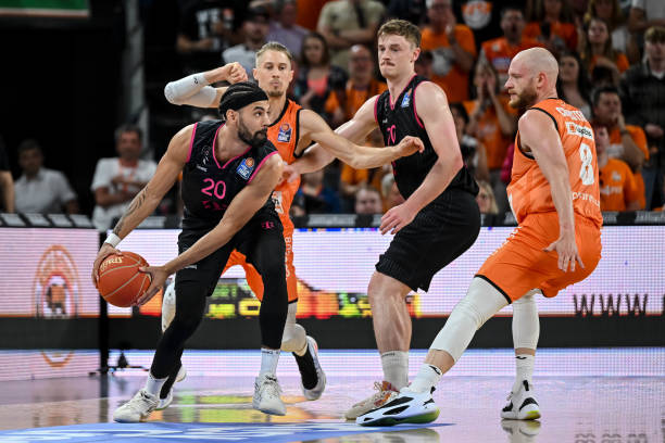 高的培养空 高的培养空